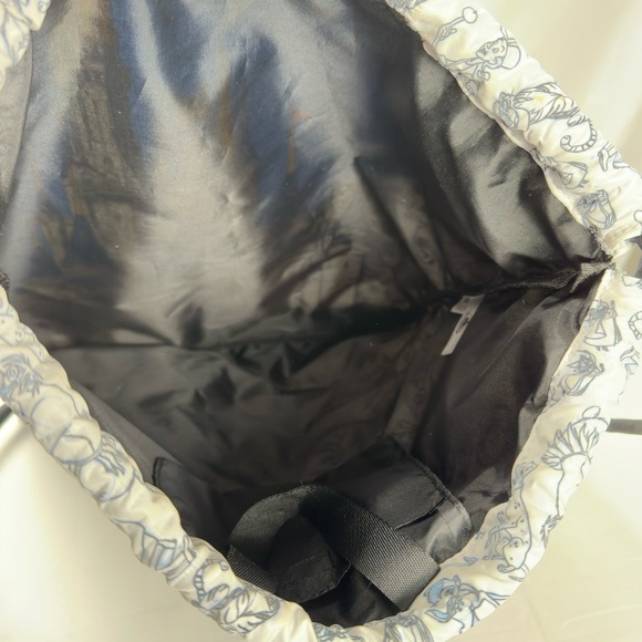 Walt Disney Castle Drawstring Backpack - Picture 6 of 8